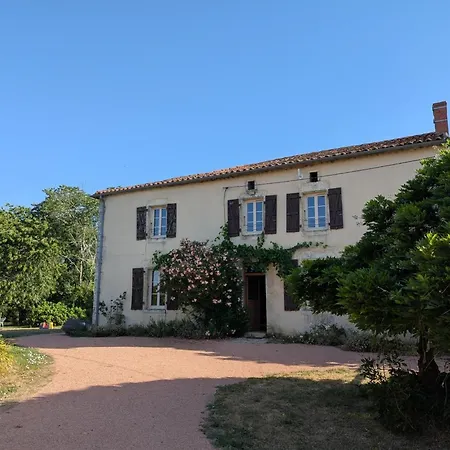 Maison Familiale De Campagne, Animaux Bienvenus - Fr-1-653-296 Casa vacanze