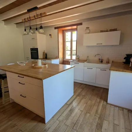 Maison Familiale De Campagne, Animaux Bienvenus - Fr-1-653-296