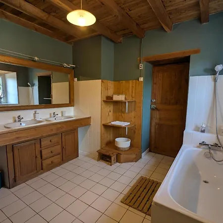 Maison Familiale De Campagne, Animaux Bienvenus - Fr-1-653-296 Casa vacanze Saint-Mary (Charente)